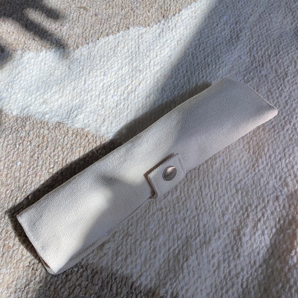 New Bamboo to-go utensil set - Picture 2 of 3